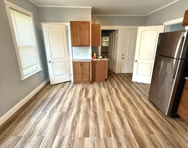 126 Prospect Street - Photo Thumbnail 8