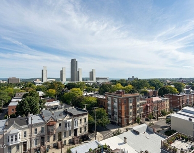 352 State Street - Photo Thumbnail 19