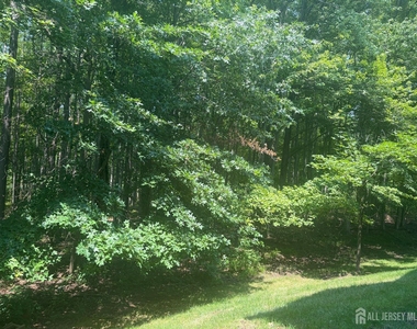215 Prestwick Way - Photo Thumbnail 14