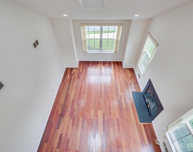 15 Allison Court - Photo Thumbnail 25