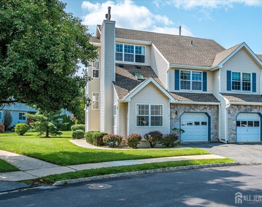 15 Allison Court - Photo Thumbnail 5
