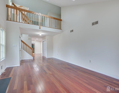 15 Allison Court - Photo Thumbnail 12
