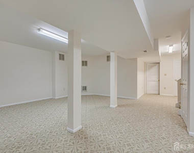 15 Allison Court - Photo Thumbnail 39