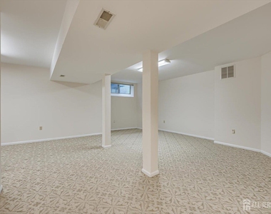 15 Allison Court - Photo Thumbnail 40