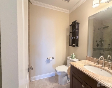 576 Ocean Avenue - Photo Thumbnail 3