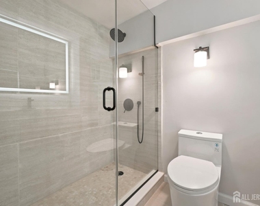 40 Fayette Street - Photo Thumbnail 10