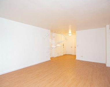 330 E 49th Street - Photo Thumbnail 13