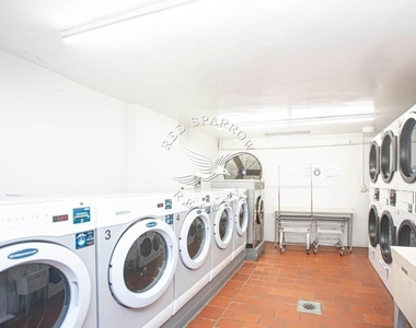 330 E 49th Street - Photo Thumbnail 11