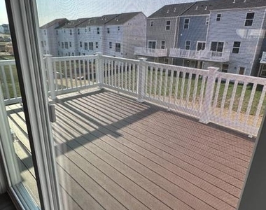 387 Huntwell W Boulevard - Photo Thumbnail 21