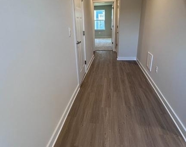 387 Huntwell W Boulevard - Photo Thumbnail 15