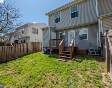 2926 Sorrell Court - Photo Thumbnail 24