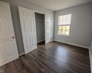 2926 Sorrell Court - Photo Thumbnail 21