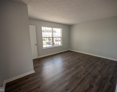 2926 Sorrell Court - Photo Thumbnail 14