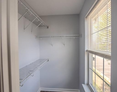 2926 Sorrell Court - Photo Thumbnail 17
