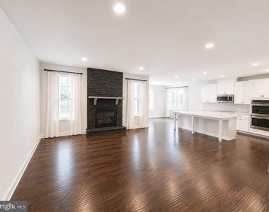 185 Verbena Drive - Photo Thumbnail 22