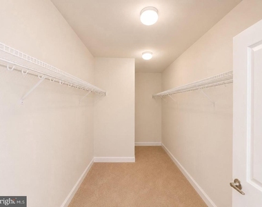 185 Verbena Drive - Photo Thumbnail 14