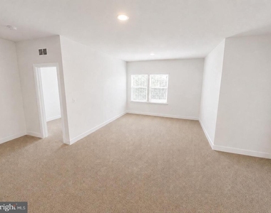 185 Verbena Drive - Photo Thumbnail 24