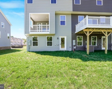 1400 Crested Iris Drive - Photo Thumbnail 44