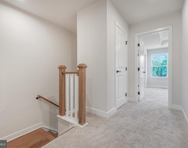 1400 Crested Iris Drive - Photo Thumbnail 28