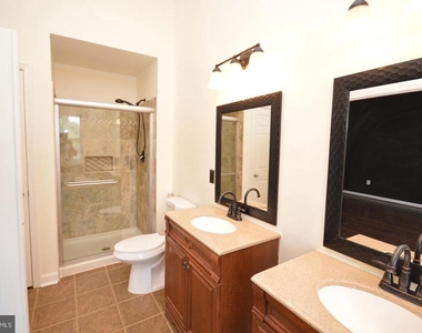 7953 Coachcrest Court - Photo Thumbnail 28