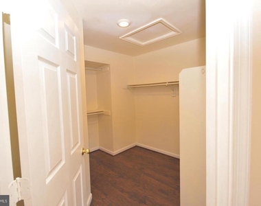 7953 Coachcrest Court - Photo Thumbnail 30