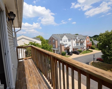 7953 Coachcrest Court - Photo Thumbnail 32