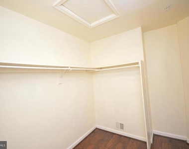 7953 Coachcrest Court - Photo Thumbnail 31