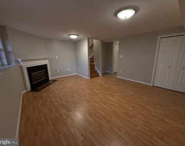 12730 Nettlecreek Place - Photo Thumbnail 15