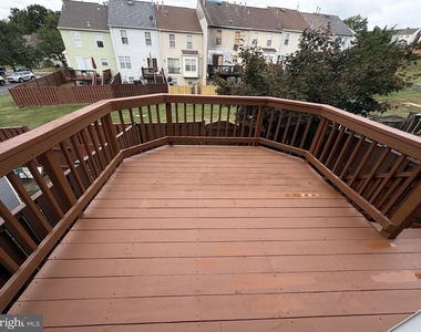 12730 Nettlecreek Place - Photo Thumbnail 7