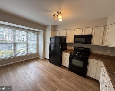 12730 Nettlecreek Place - Photo Thumbnail 2