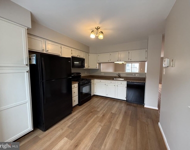 12730 Nettlecreek Place - Photo Thumbnail 3