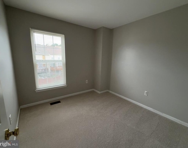12730 Nettlecreek Place - Photo Thumbnail 11