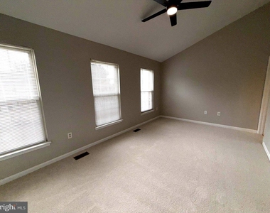 12730 Nettlecreek Place - Photo Thumbnail 9