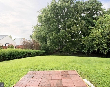 10558 Crooked Branch Court - Photo Thumbnail 20