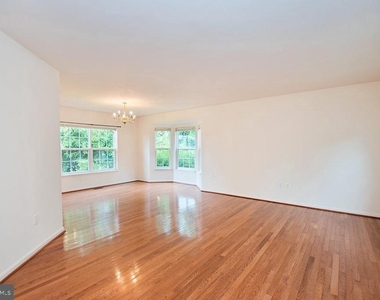 10558 Crooked Branch Court - Photo Thumbnail 1