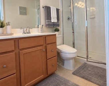 6972 Kona Drive - Photo Thumbnail 8