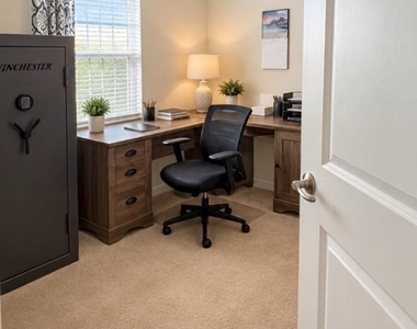 6972 Kona Drive - Photo Thumbnail 11