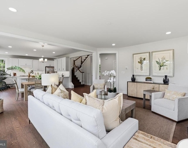 14496 Aurora Drive - Photo Thumbnail 11