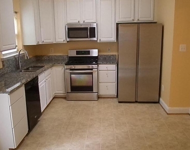 2554 Miranda Court - Photo Thumbnail 5