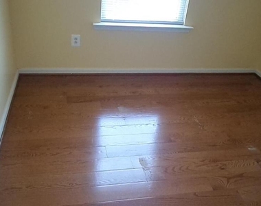 2554 Miranda Court - Photo Thumbnail 15
