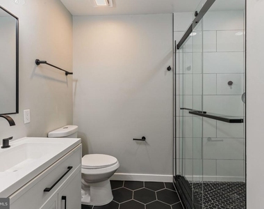 46930 Courtyard Square - Photo Thumbnail 20