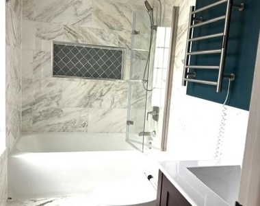 9409 Starlit Ponds Drive - Photo Thumbnail 10