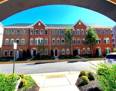 13717 Neil Armstrong Avenue - Photo Thumbnail 44