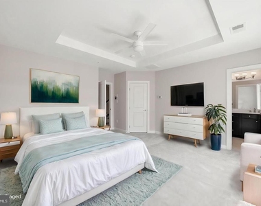 13717 Neil Armstrong Avenue - Photo Thumbnail 30