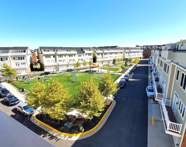 13717 Neil Armstrong Avenue - Photo Thumbnail 39