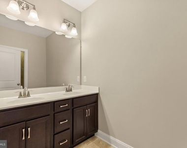 6203 Champion Oak Court - Photo Thumbnail 47