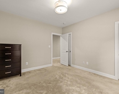 6203 Champion Oak Court - Photo Thumbnail 45