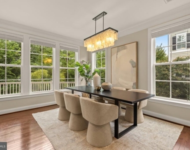 6203 Champion Oak Court - Photo Thumbnail 24