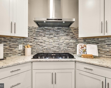 6203 Champion Oak Court - Photo Thumbnail 20