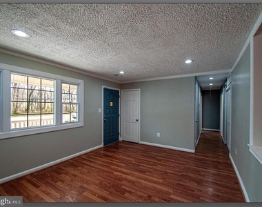 6516 Telegraph Road - Photo Thumbnail 5